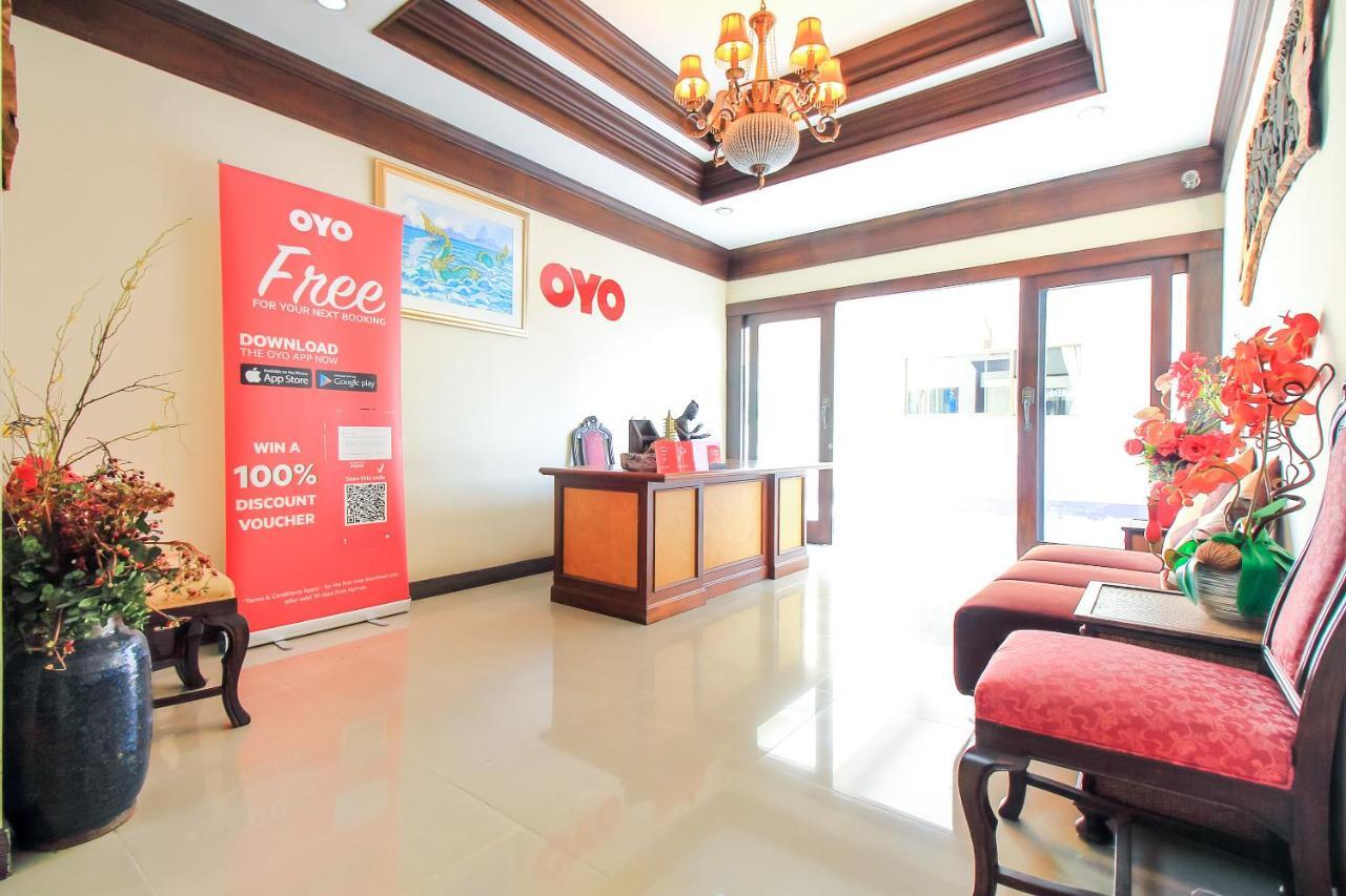 Oyo 383 ホワイト イン ホテル Ban Khlong Lat Bua Khao エクステリア 写真
